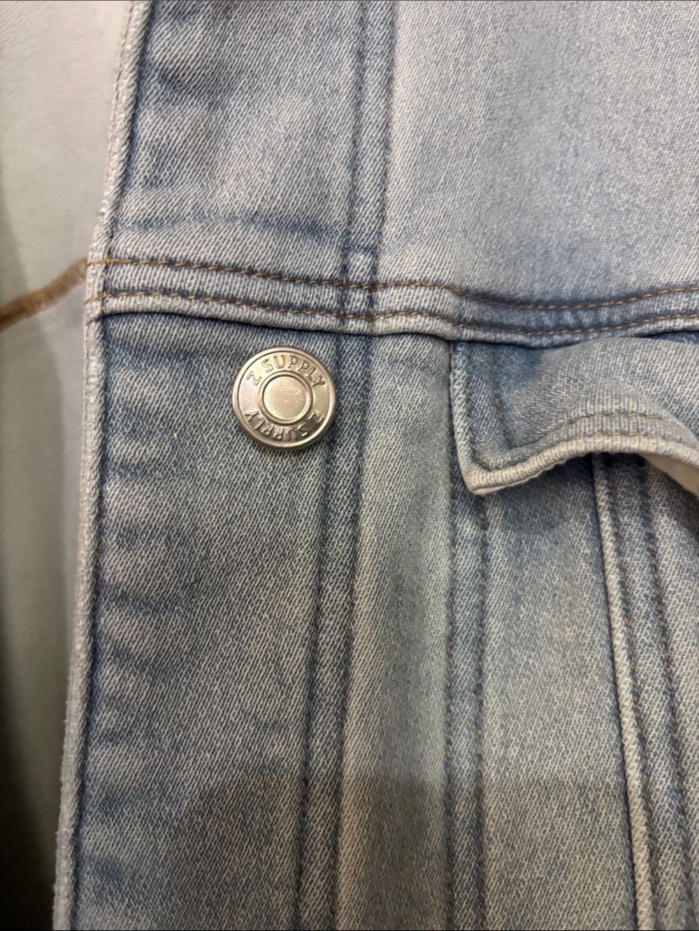 Z Supply Miles Denim Jacket - Picture 2 of 4
